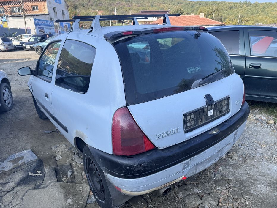 Renault Clio 1.2i 60hp 2001г На Части