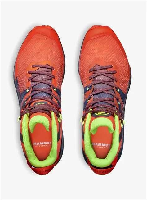 Туристически обувки  Buty Mammut Sertig II Mid GTX Men Hot Red/Marine