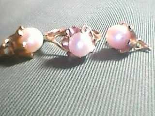 Золотой комплект (кольцо и серьги с жемчугом), Жемчужное колье.