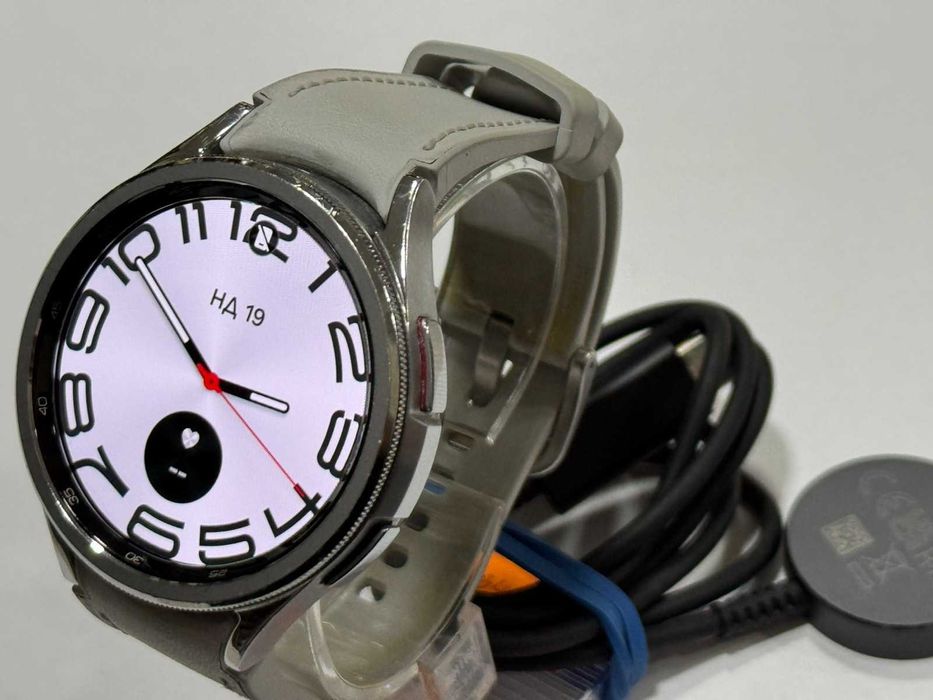 Samsung Galaxy Watch6 Classic Bluetooth 47mm