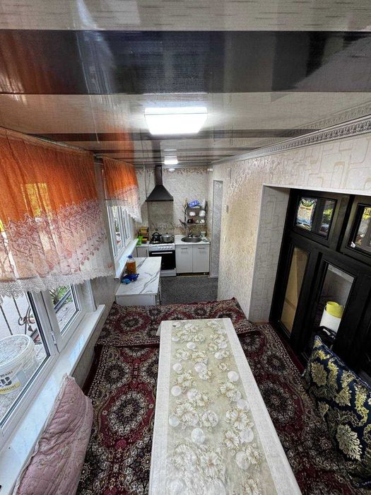 3 Xonali kvartira sotiladi