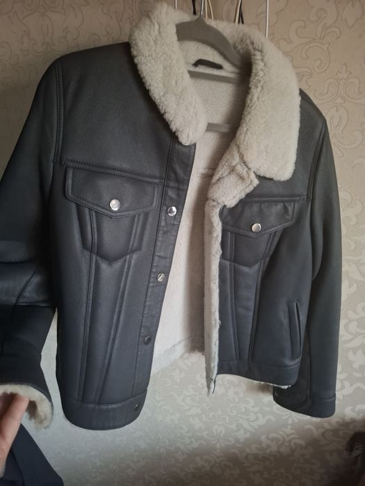 Продам дублёнку короткую