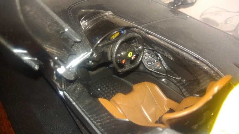 Macheta Bburago 1:18 Ferrari SP1 Monza, cu kit conversie la SP2