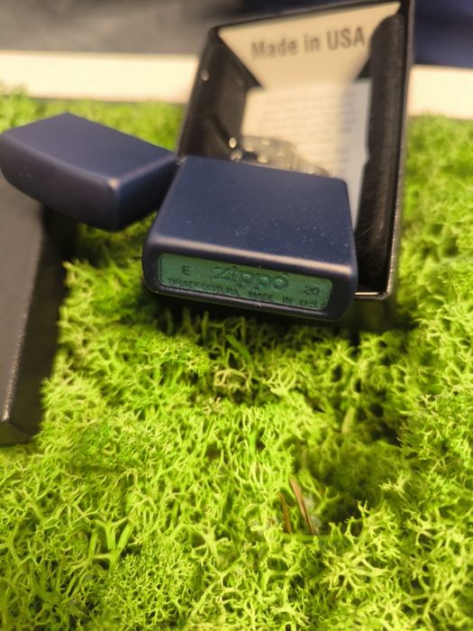 Bricheta zippo .