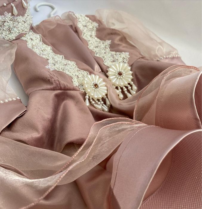 Тұсау кесер костюм