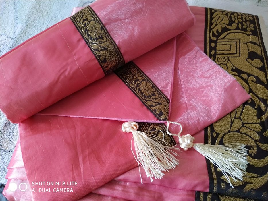 Покрывало в комплекте с наволочками