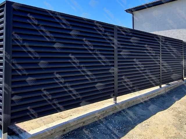 Забор жалюзи металлический