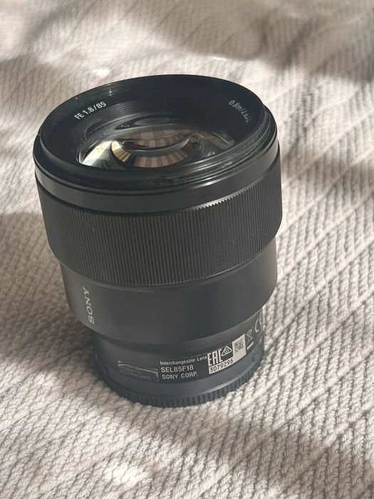 Obiectiv Sony 85mm f1.8