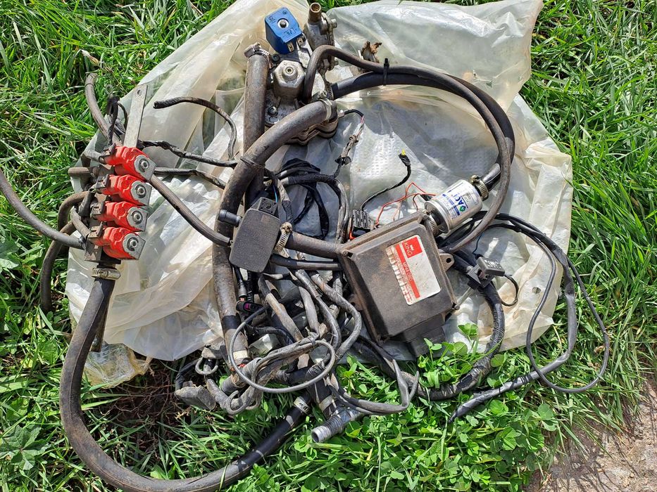 Газов инжекцион от Toyota avensis