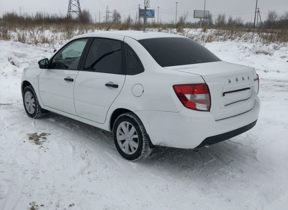 Гранта ФЛ 2021в отличном состоянии