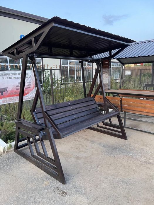 Беседка качеля.
