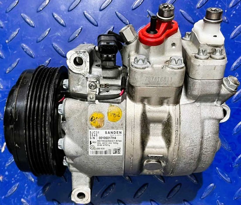 Compresor A/C Mercedes S Class E Class A0008301604