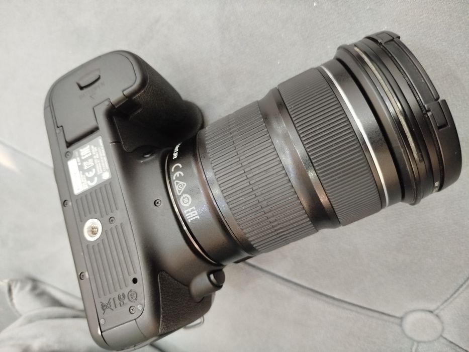 Фотоаппарат Canon 6D