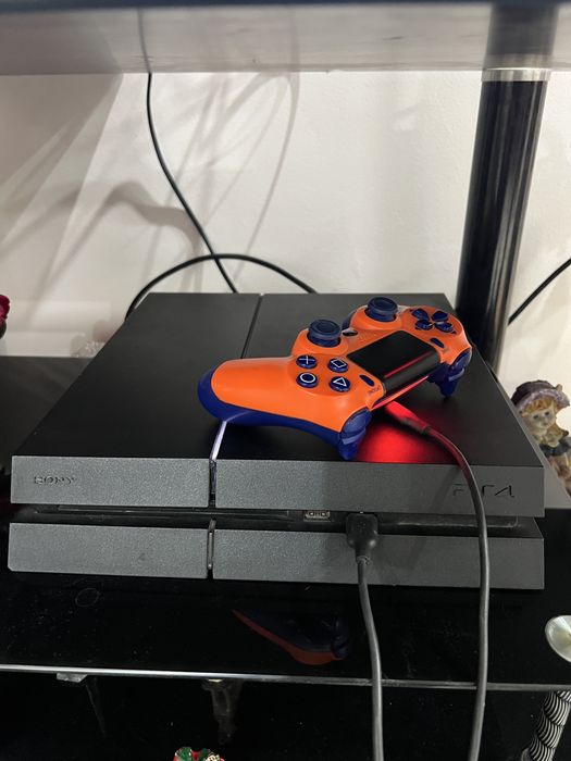 Продам Ps4 fat