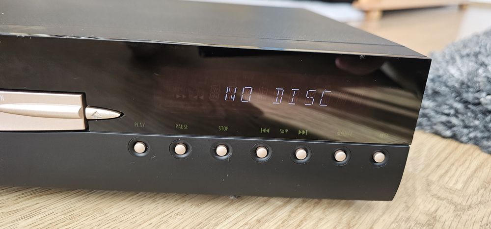 Harman Kardon DVD 25 – CD/DVD Player High-End | Telecomandă Iluminată | Stare 9.5/10