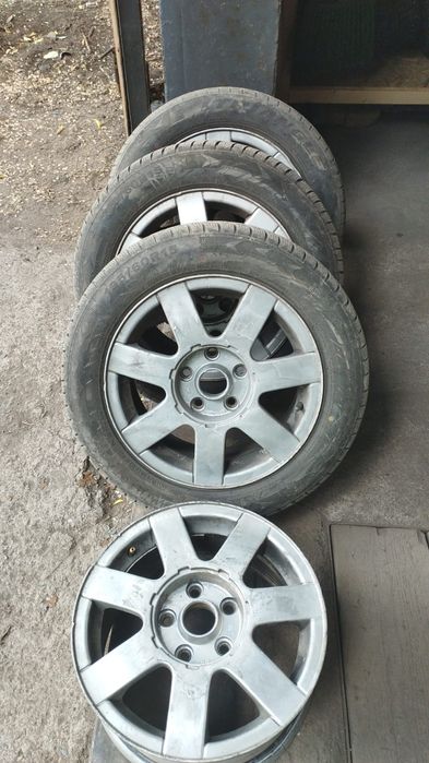 Продам диски R 15 5/112 с резиной