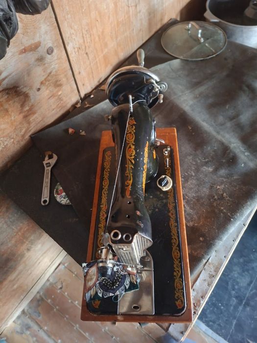 Швейная машинка  продаётся