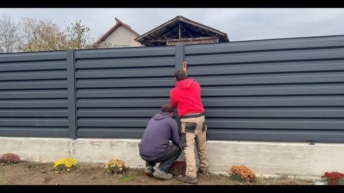 Vând garduri din plasa sipca tabla