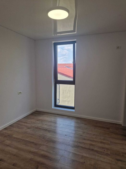 De închiriat 3 camere - nemobilat - 2 terase si loc de parcare-bloc nou- Grozăvești / Crângași-4’metrou