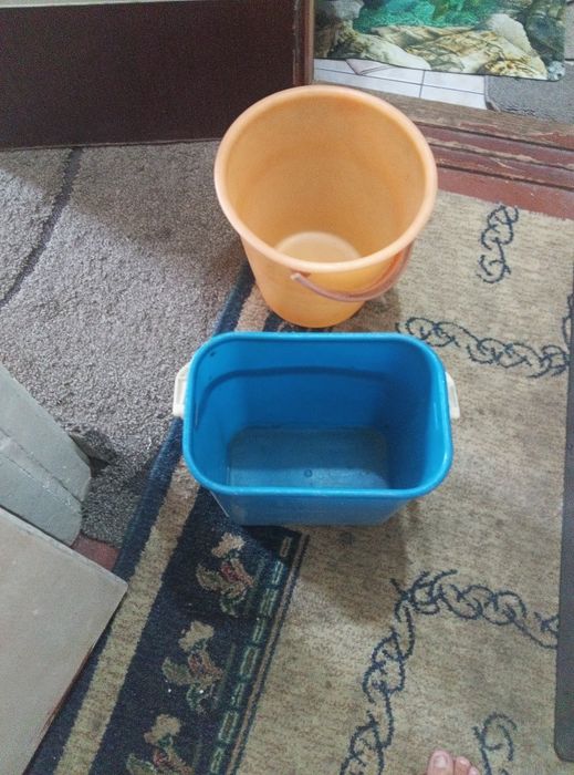 Продам эмалированное ведро.