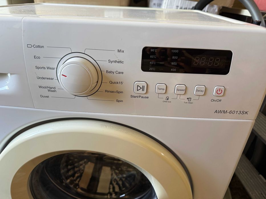 Перална машина Arielli