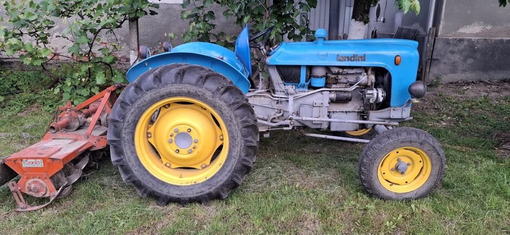 Vand tractor Landini + freza + plug