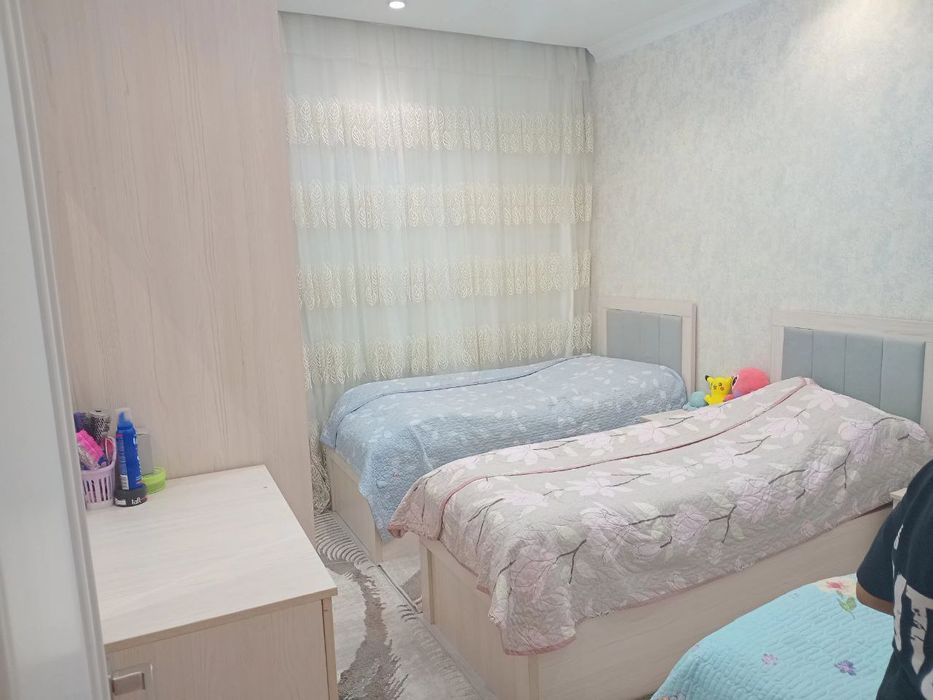 Уй сотилади сергели 8а