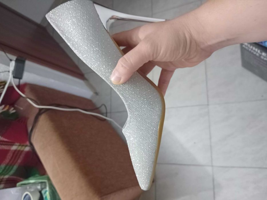 Официални обувки