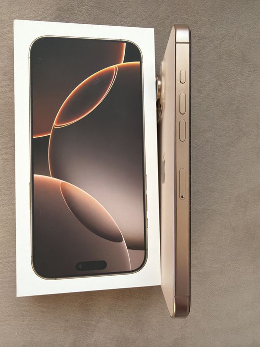 iPhone 16 Pro Max – Gold, 256 GB