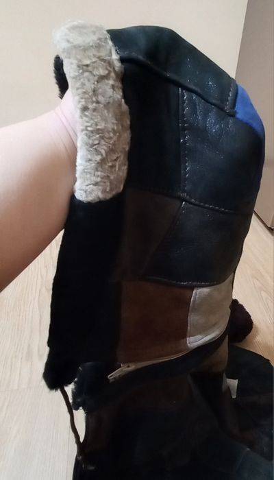 Продам дубленку детскую