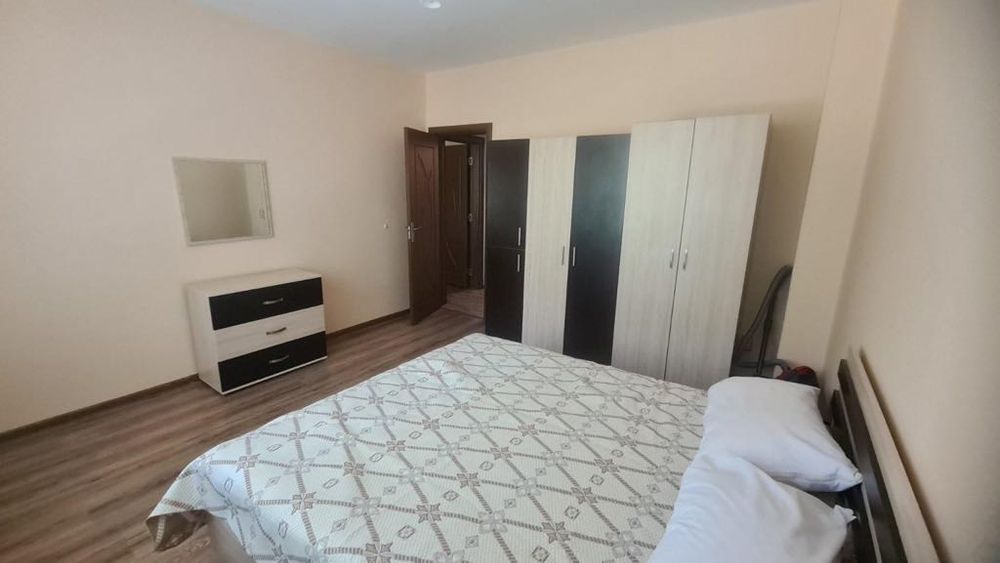 Дава се под наем Тристаен апартамент в Варна, Център - 80 кв.м за 800 € - Снимка #7