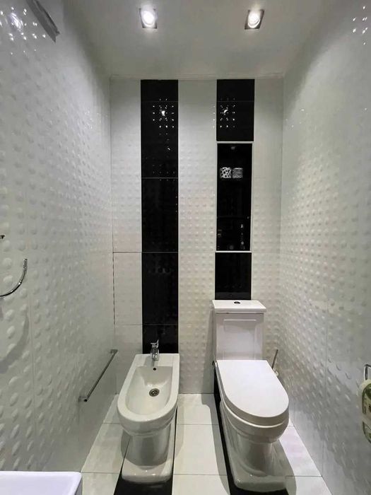 Сдается большая 3/3/4 квартира в центре города м.Ойбек кирпич