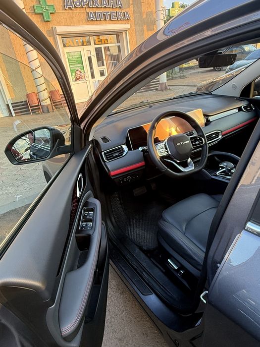 Продам автомобиль Jetour x50