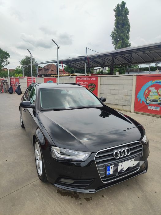 AUDI A4 2013