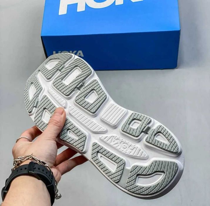 Нови мъжки маратонки HOKA Bondi 9 Varsity Navy/White