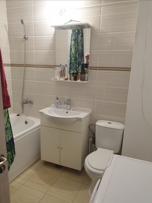 Închiriez apartament 2 camere – Nicolae Bălcescu