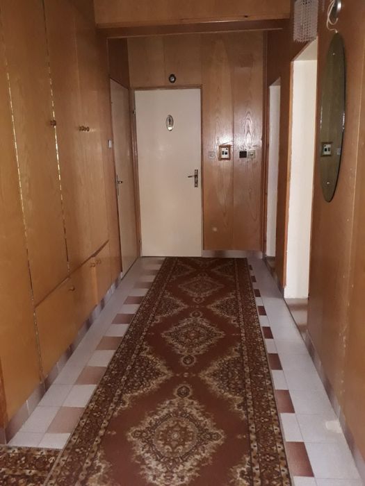 Дава се под наем Етаж от къща в Шумен, 5-ти полк - 130 кв.м за 229.5 € - Снимка #6