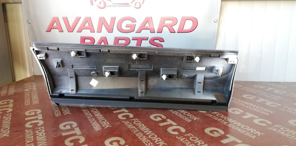 Праг на 2 броя задна лява и предна дясна врата за VW Tiguan 2016-