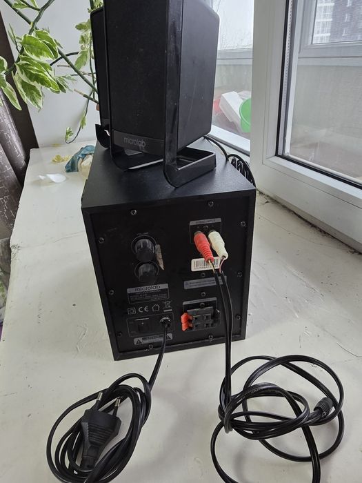 Продам буфер с колонками