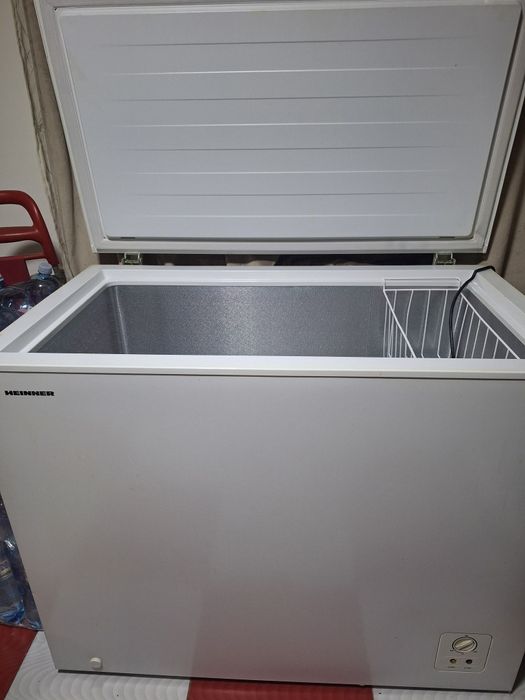 Lada frigorifica 240 litri