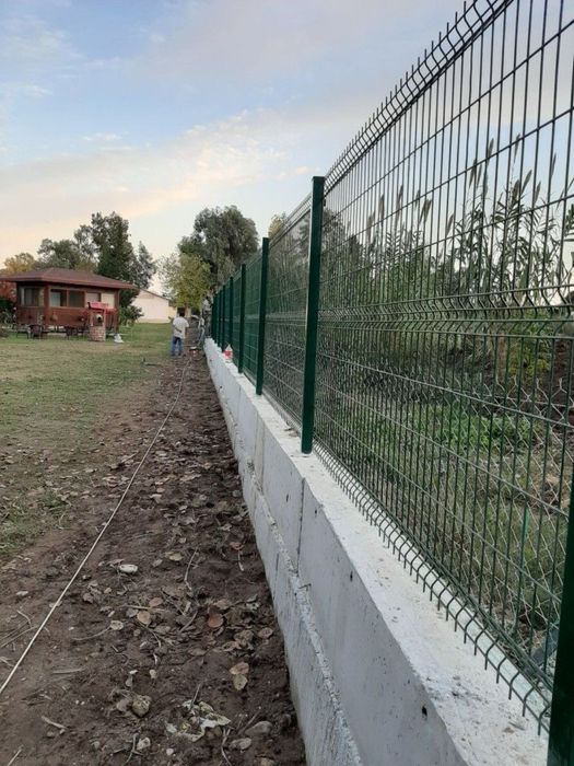 Vand si fac garduri din plasa bordurată