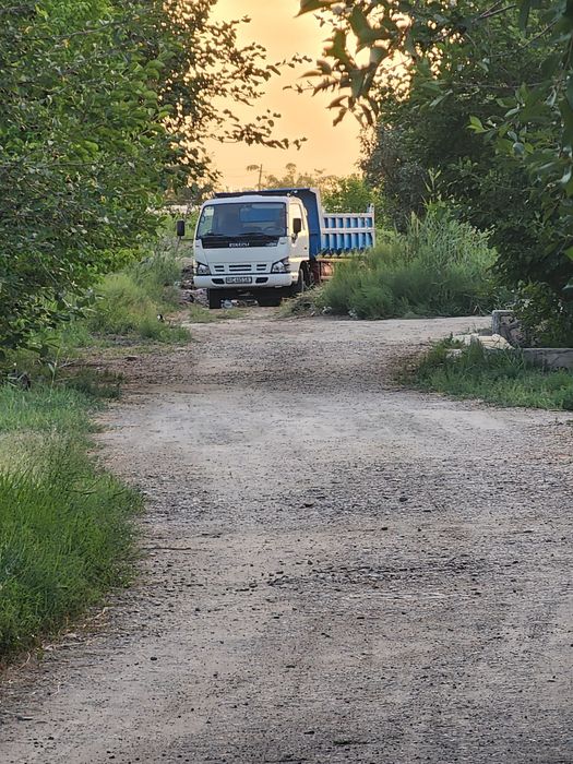 Isuzu 2022 yil ishlab chiqarilgan