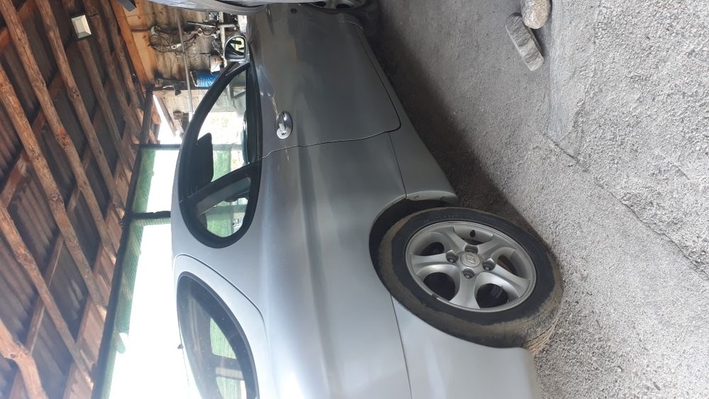 Hyundai Coupe 1.6i на части