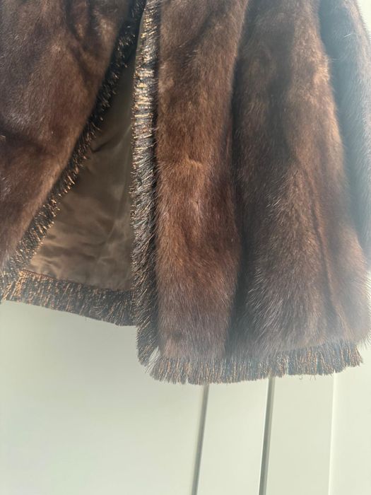 Haina Blana vizon cu bordura