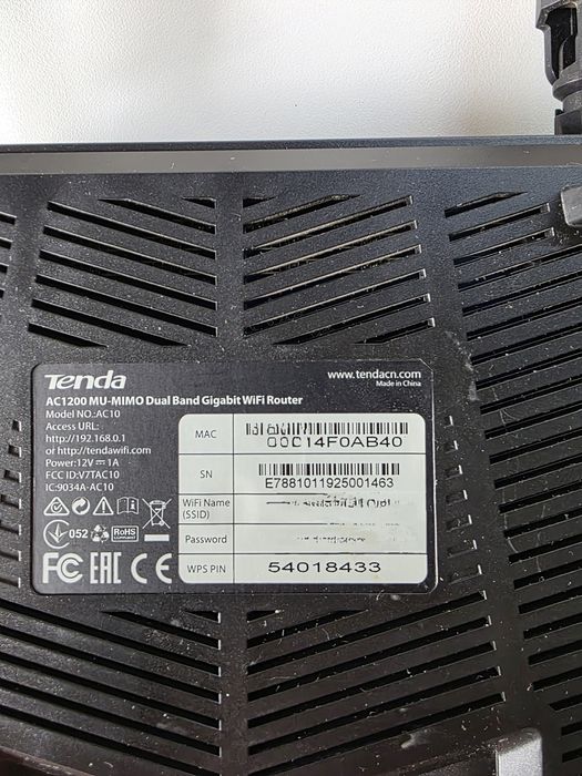 Router wireless Tenda AC10, Dual-band Gigabit, MU-MIMO, 4 antene