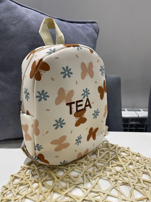 Детска раница с надпис