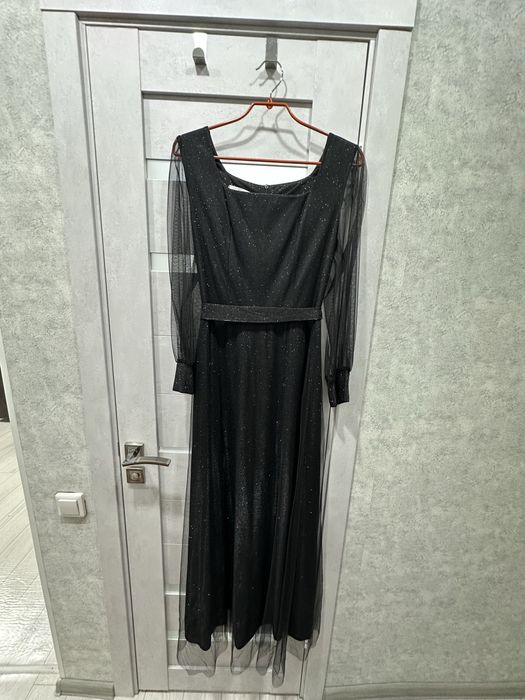 Продам длинные платья