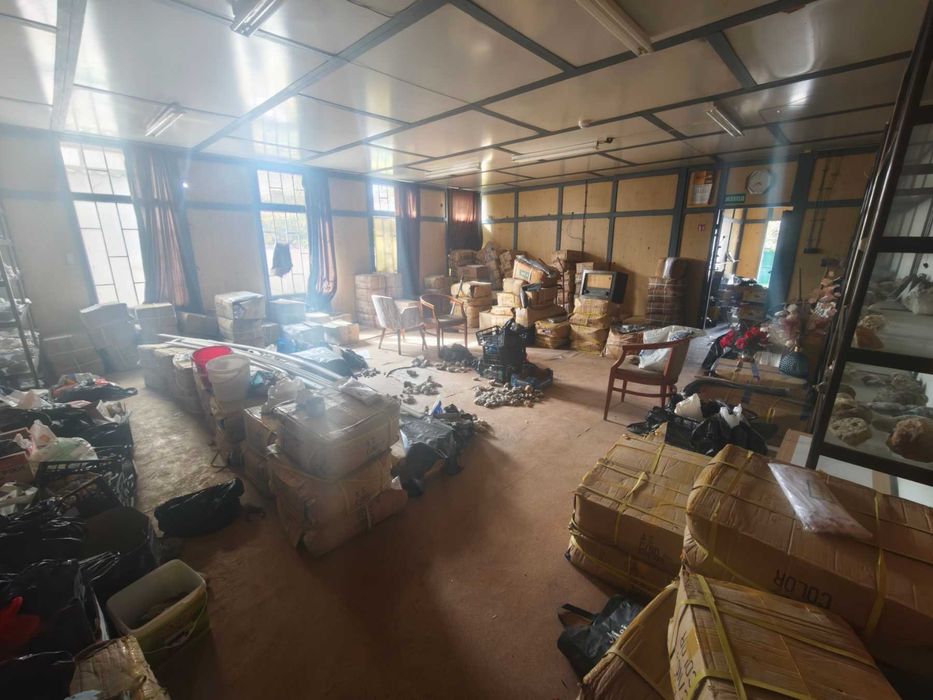 Продава се Промишлена сграда в Хасково, Промишлена зона - Юг - 376 кв.м за 532 €/кв.м - Снимка #1