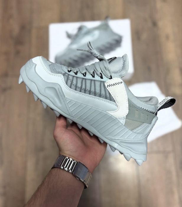 Off White Odsy 1000