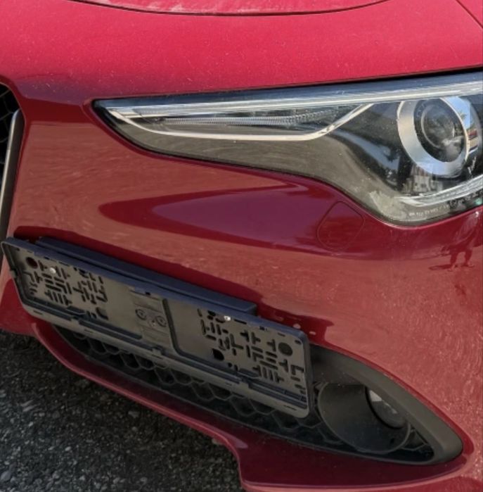 Alfa Romeo Stelvio - стойка преден номер